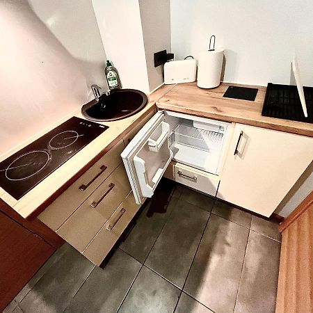 Smallest Apartment In The Center Of Рига Экстерьер фото
