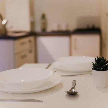 Smallest Apartment In The Center Of Рига Экстерьер фото
