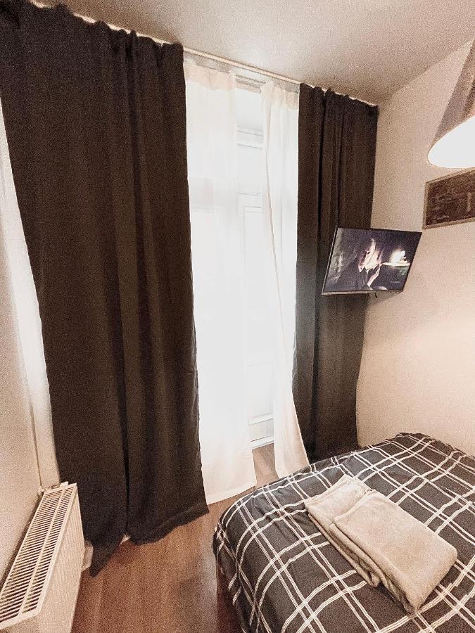 Smallest Apartment In The Center Of Рига Экстерьер фото