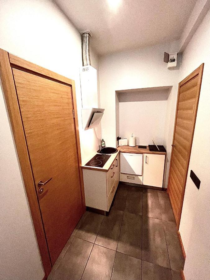 Smallest Apartment In The Center Of Рига Экстерьер фото